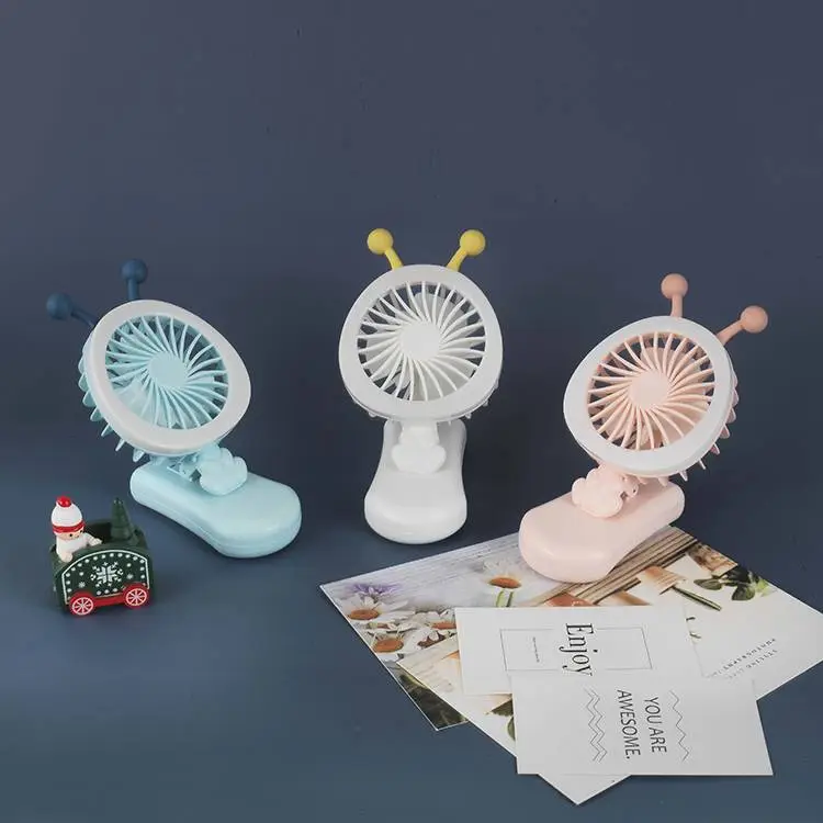 New Wholesale Mini USB Rechargeable Clip Fan 1