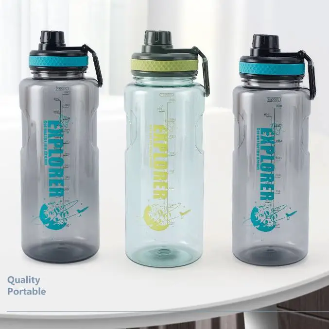 Stay Cool and Hydrated: The Must-Have Sports Bottle for Summer 1