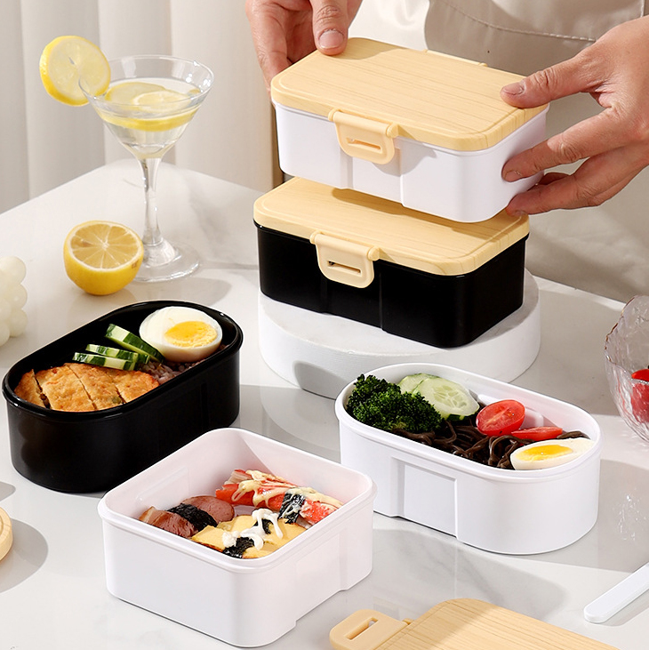 Japanese-Style Lunch Box Set – Natural Wood Grain Design 1