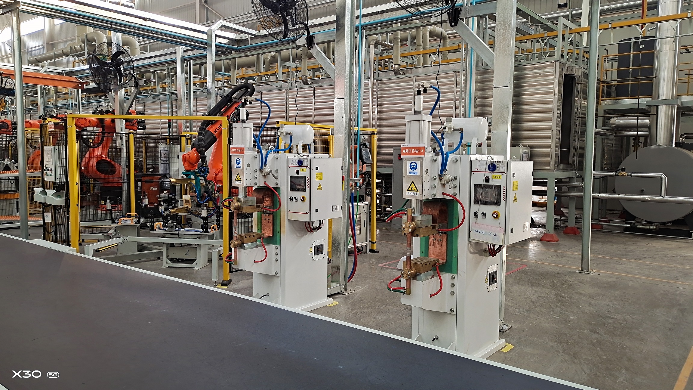 Automobile fuel tank welding equipment and production line 7