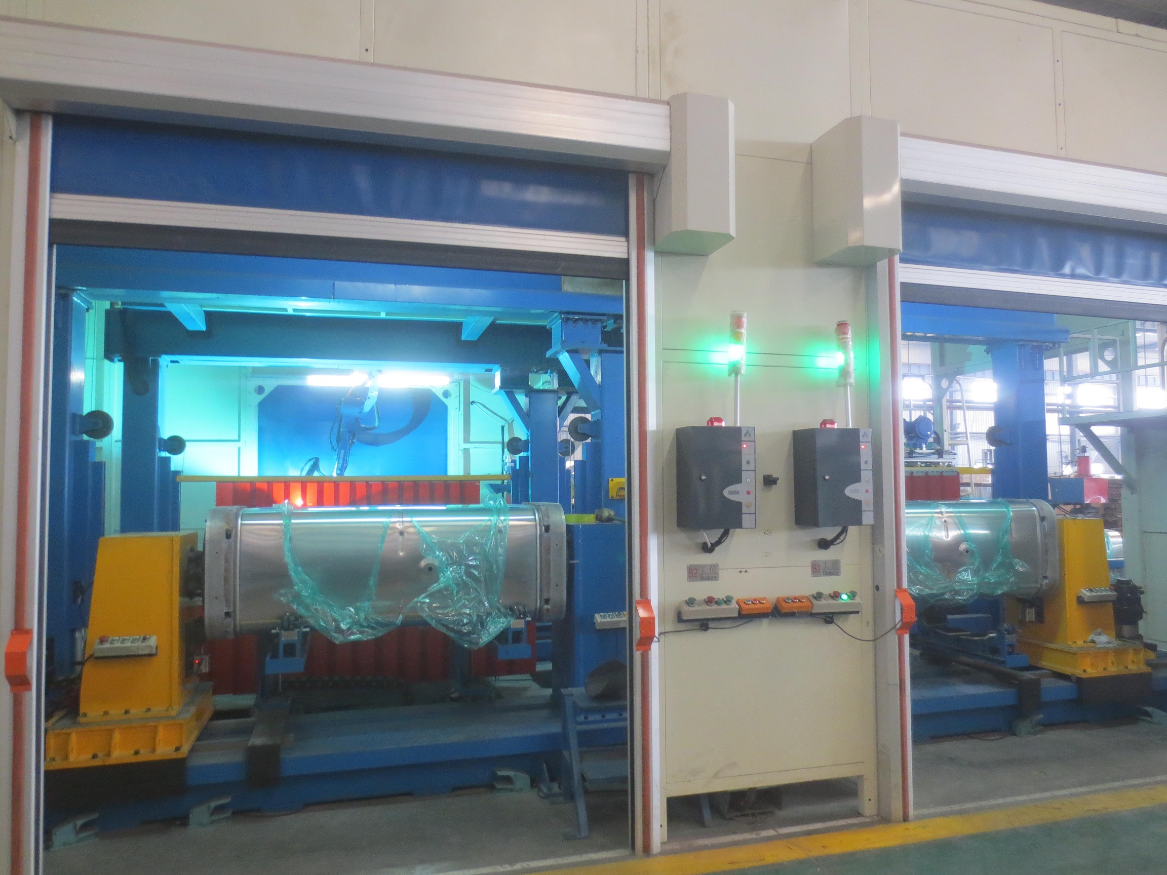 Welding equipment and production line for aluminum fuel tanks in commercial vehicles 9