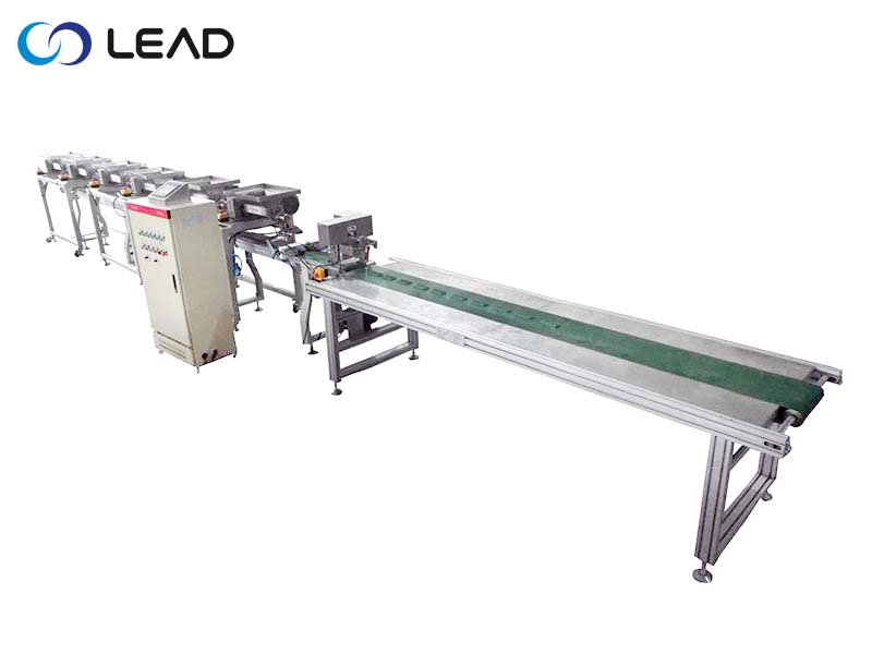 Multi-color plasticine packaging machine 3