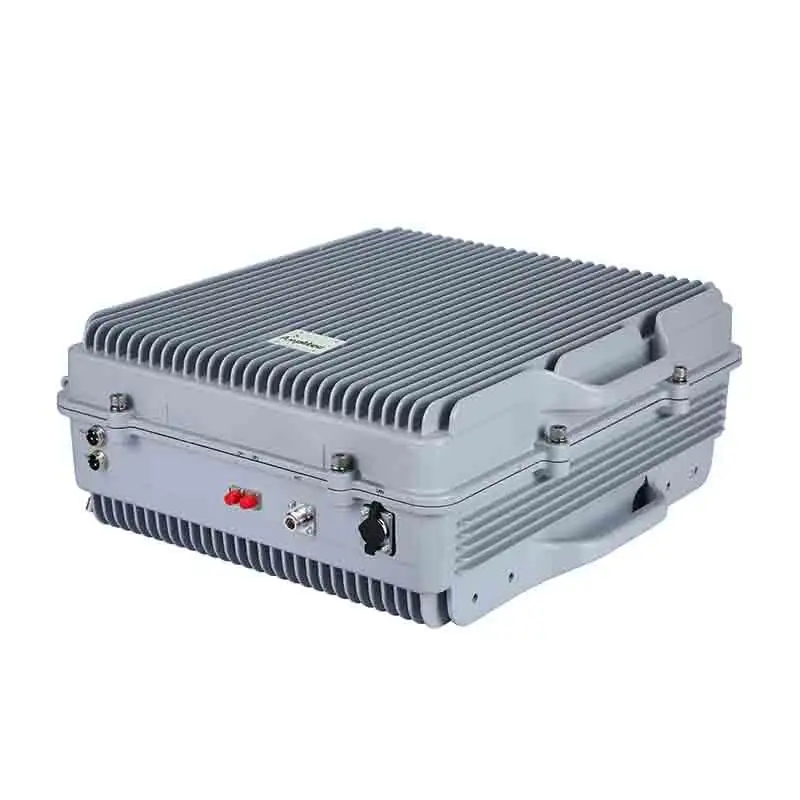 Public Safety Repeater - - Amplitec 4