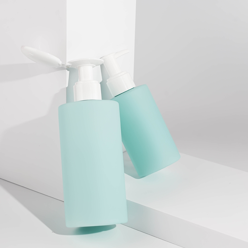柔軟的塑料瓶：用觸覺豪華&定制化妝品包裝>自定義 4