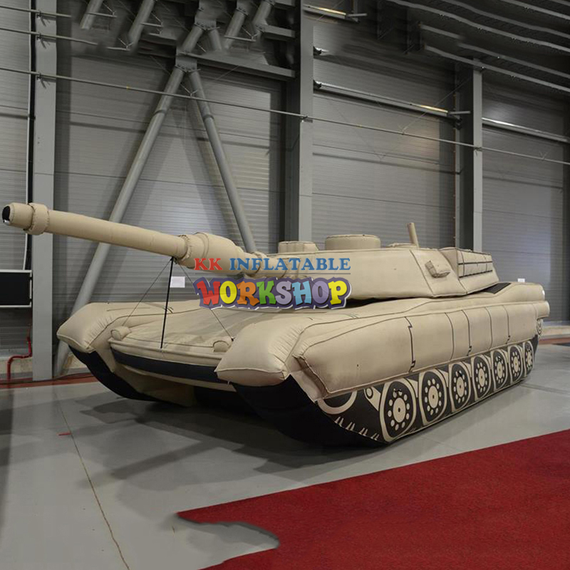 Modelo de tanque inflable de equipo militar. 3