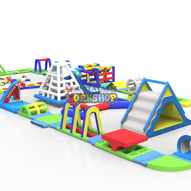 Outdoor Inflatable Playground Large Commercial Inflatable Floating Water Park 3