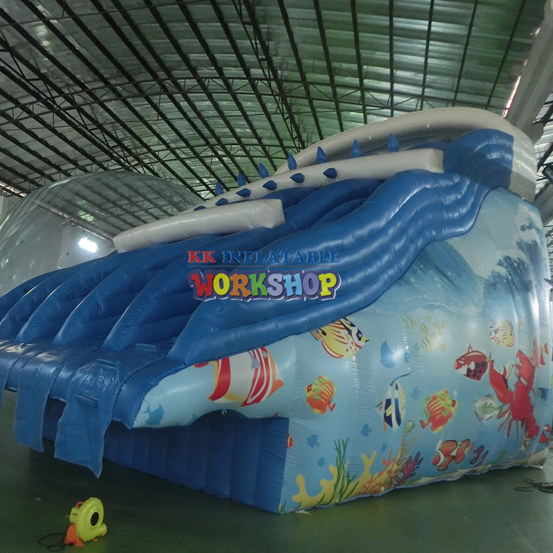 Tobogán acuático inflable azul & blanco Tobogán acuático multicanal para piscina de tierra 4