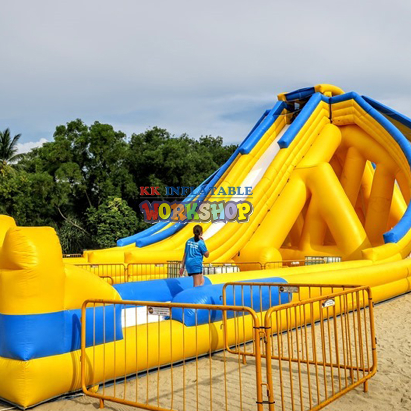 Adult - Oriented 12M Tall Inflatable Water Slide with Extended Slideway 5