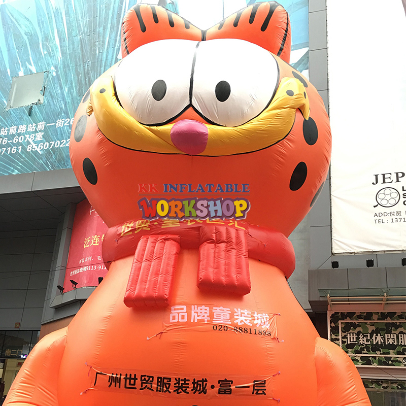 Gato inflable gigante personalizado, hermoso gato de café inflable portátil de PVC de 12M de altura para modelo publicitario de feria comercial de ropa 1