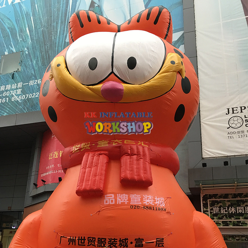 Gato inflable gigante personalizado, hermoso gato de café inflable portátil de PVC de 12M de altura para modelo publicitario de feria comercial de ropa 4
