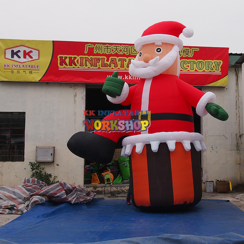 Customized Outdoor Christmas Decorations 6ft LED Lights Promotion Standing Up Inflatable Christmas Santa Claus 4