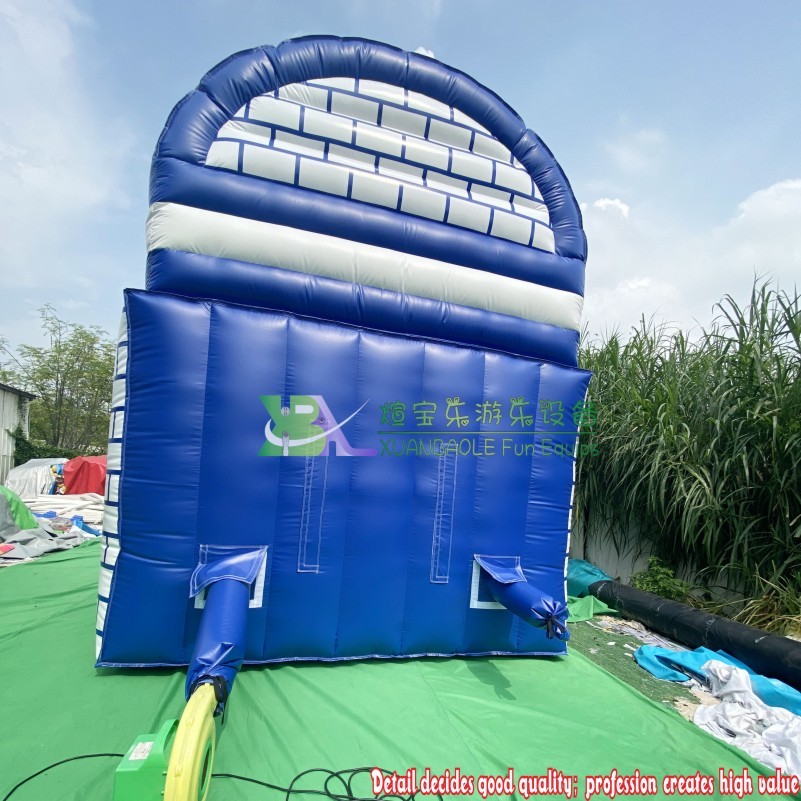 Castillo menor inflable al aire libre comercial del caballero de la diapositiva con la gorila seca de la diapositiva 5