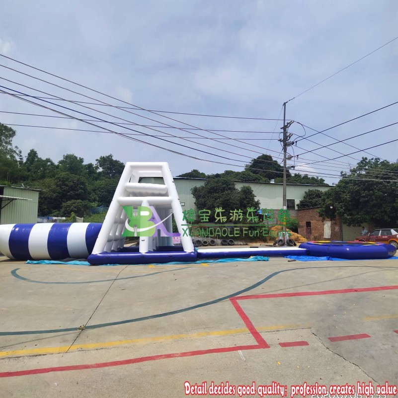 Inflatable Aqua Combo Water Game Set Inflatable Water Trampoline Slide With jumping bag 7