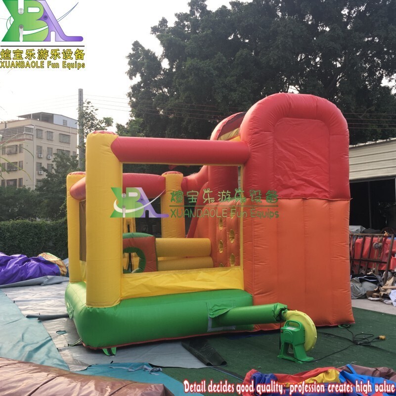 Mini juguetes inflables de PVC para patio trasero, casa de rebote funcional con tobogán giratorio, castillo de salto para niños, oferta especial 3