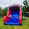 Les cavaliers gonflables de partie de parcours du combattant sautent la maison avec des ventilateurs 4