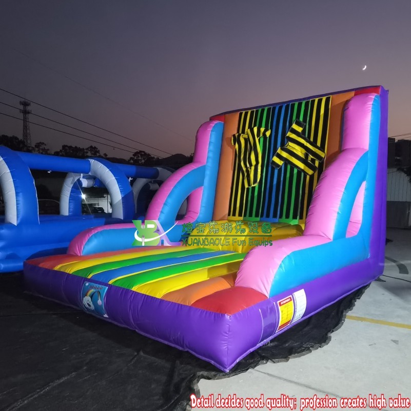 Juegos de pared de Velcro adhesivo inflable de arcoíris estándar comercial para fiesta, pared adhesiva de mosca inflable con trajes 3