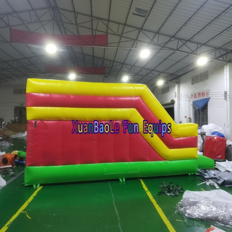 Tema de fútbol interactivo, obstáculo inflable de gran pelota/saltos y límites, juego de salto de desafío inflable 8