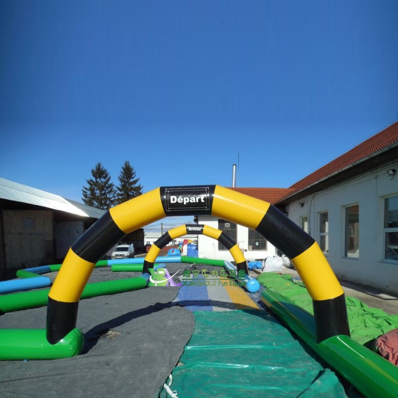 Track de circuito inflable de carreras de juegos de juegos interactivos personalizados 7