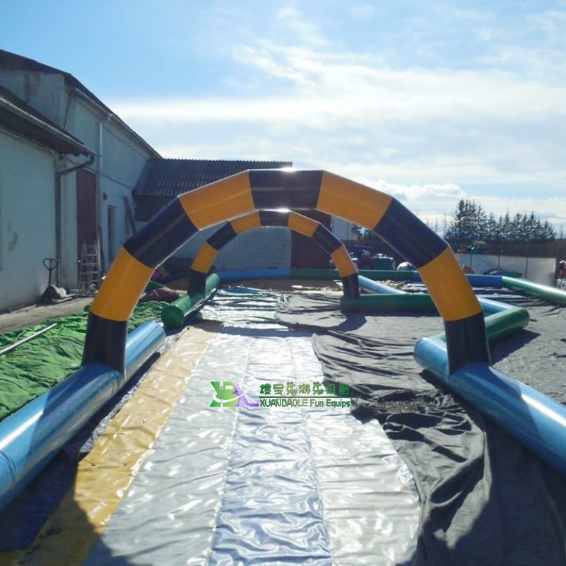 Track de circuito inflable de carreras de juegos de juegos interactivos personalizados 3