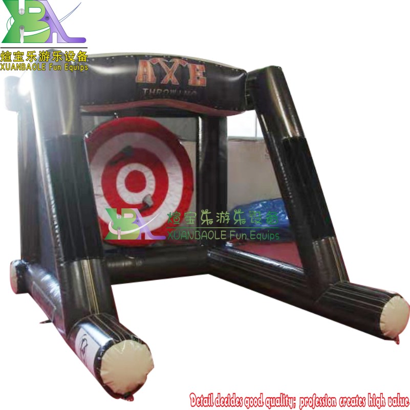 Juego de hacha de batalla inflable interactivo / Juego de carnaval con desafío de lanzamiento de hacha voladora inflable 5