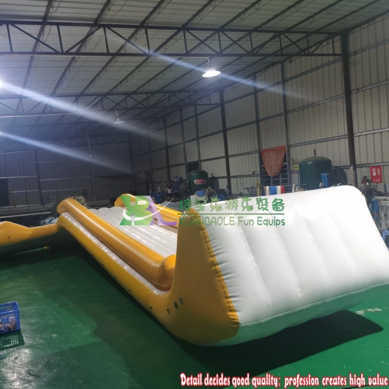 Diapositiva de yates inflables / muelle Diapositiva de agua inflable para juegos de verano oceánicos 1