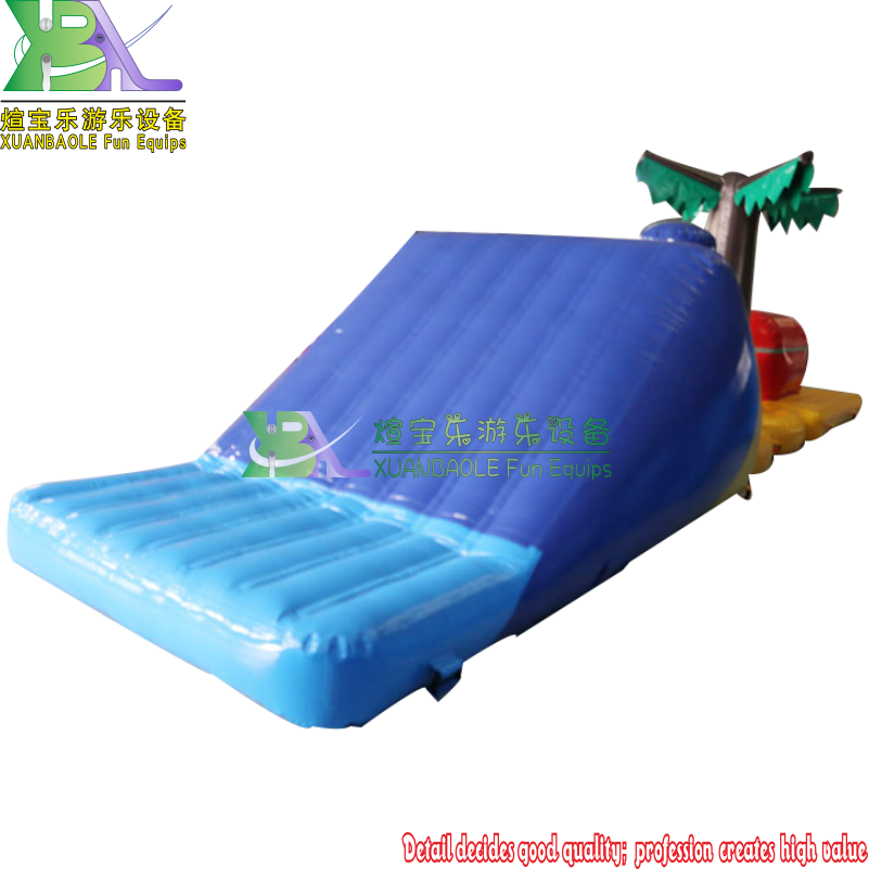 Curso de obstáculos de agua flotante inflable: diversión de piscina segura para niños 8