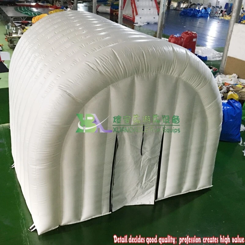 Carpa inflable arqueada blanca personalizada para acampar al aire libre y realizar múltiples actividades al aire libre. 1