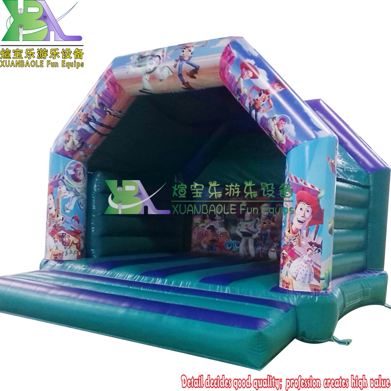 Château gonflable Toy Story pour intérieur/extérieur avec des illustrations de Woody et Buzz 1