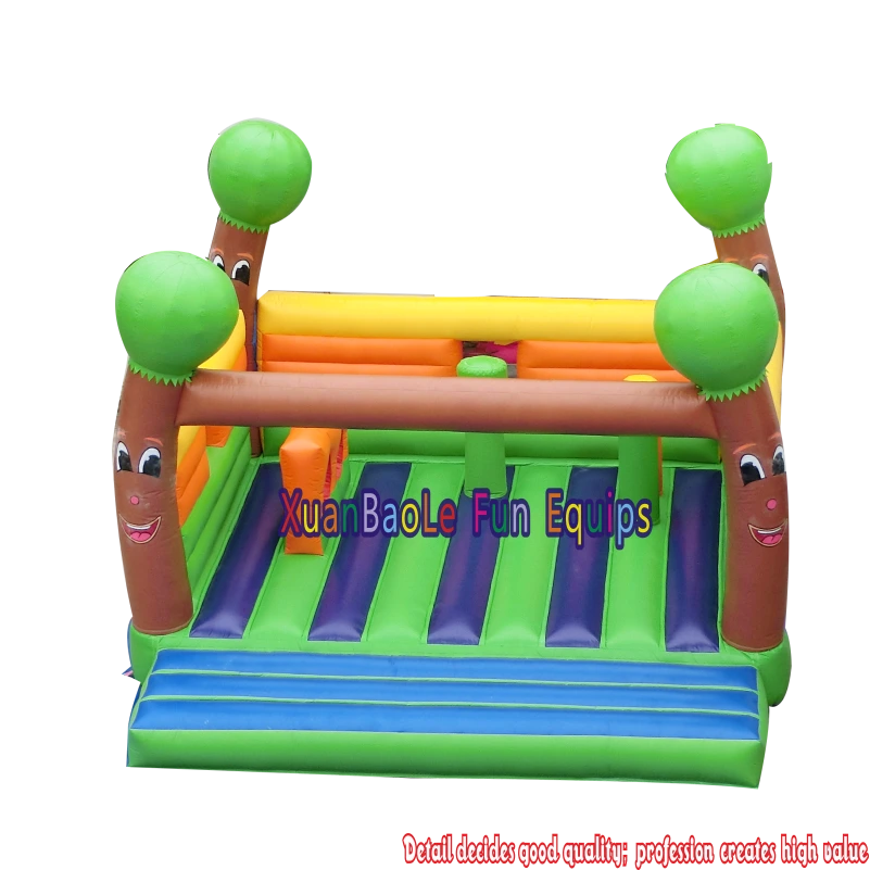 Château gonflable d'extérieur en PVC représentant un arbre souriant 1