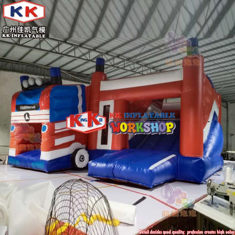 Camión de bomberos inflable duradero con impresión completa, casa de rebote y tobogán 2
