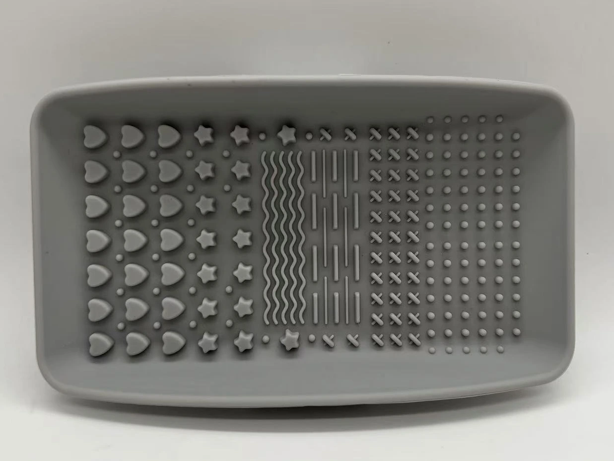 Silicone Washboard Makeup Brush Washing Plate Cleaning Tool 1