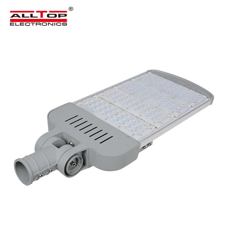 Hot sale CE RoHS Aluminum cool white 60w 90w 120w 150w 180w street light led 5