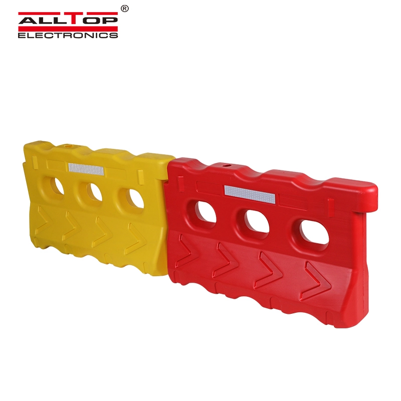 ALLTOP Hot Sale Blowing Plastic Road Safety Water Filled Traffic Barrier 1