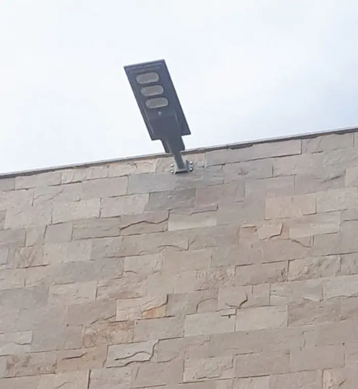 All in one solar led street light 9