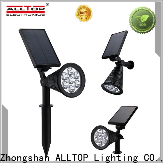 landscape post lights 1