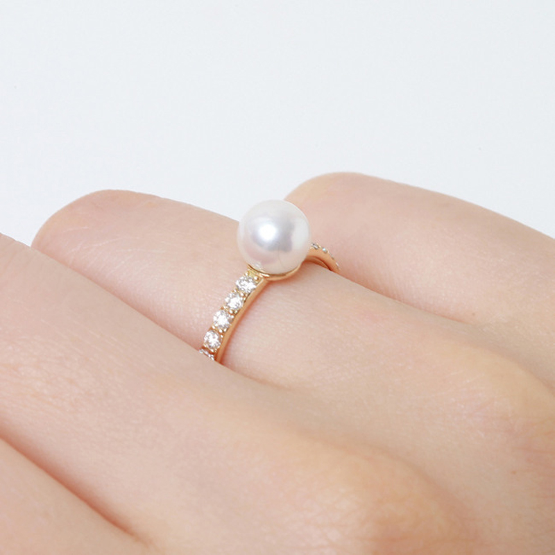 Seawater Akoya Pearl and Diamond Ring in 18K Yellow Gold for Women 4