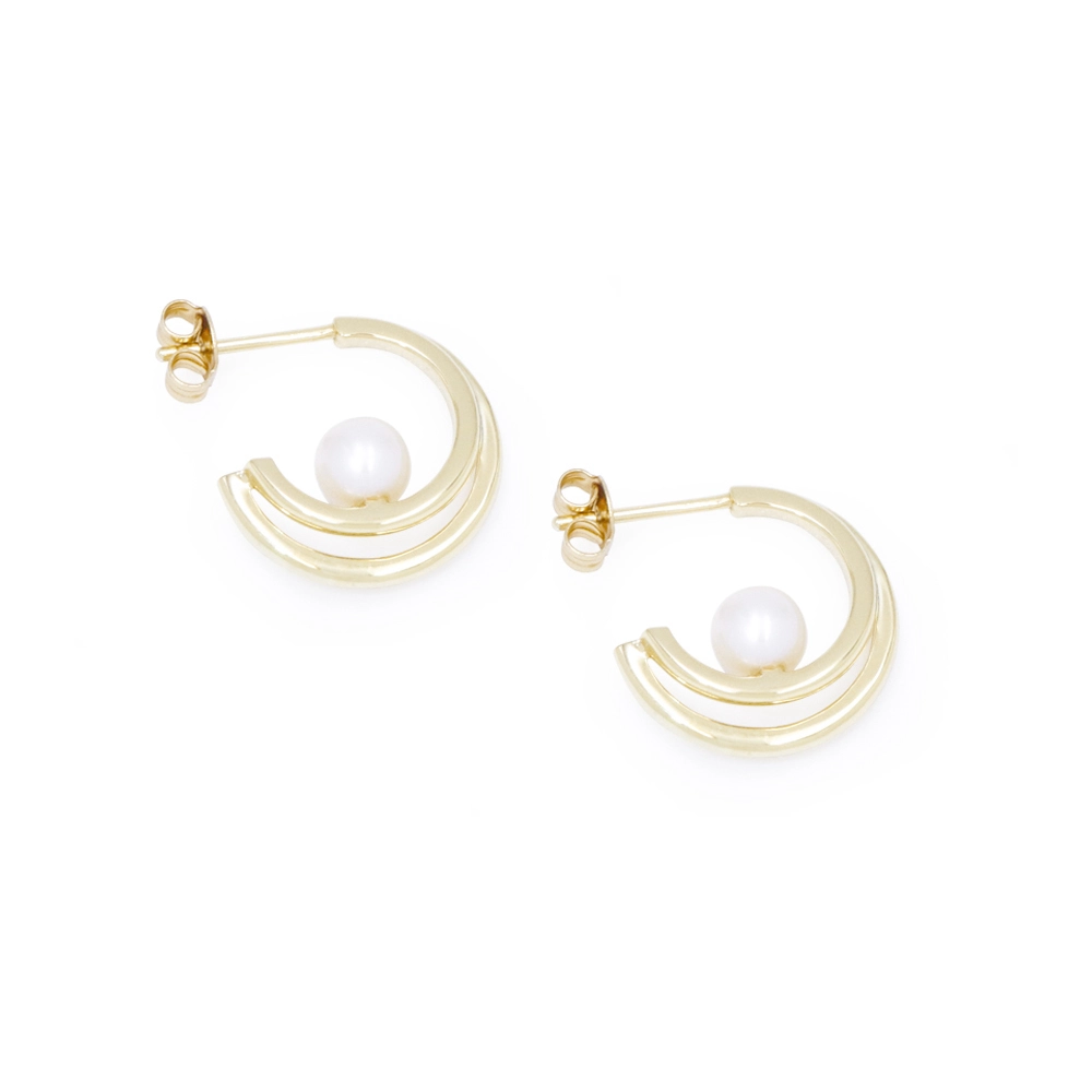 Hoop Ear Studs for Women Gold Color With Pearls 1