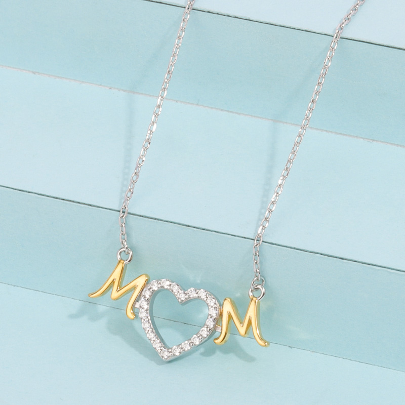 Mom Heart Pendant Necklace 3