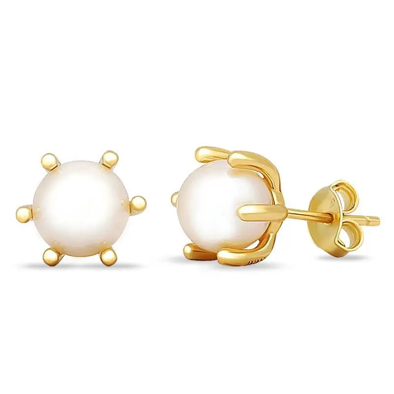 Freshwater Pearl Studs 1