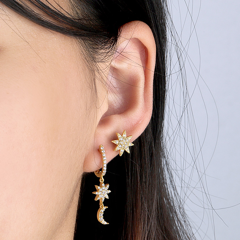 Eight-pointed Star Stud Earring 2