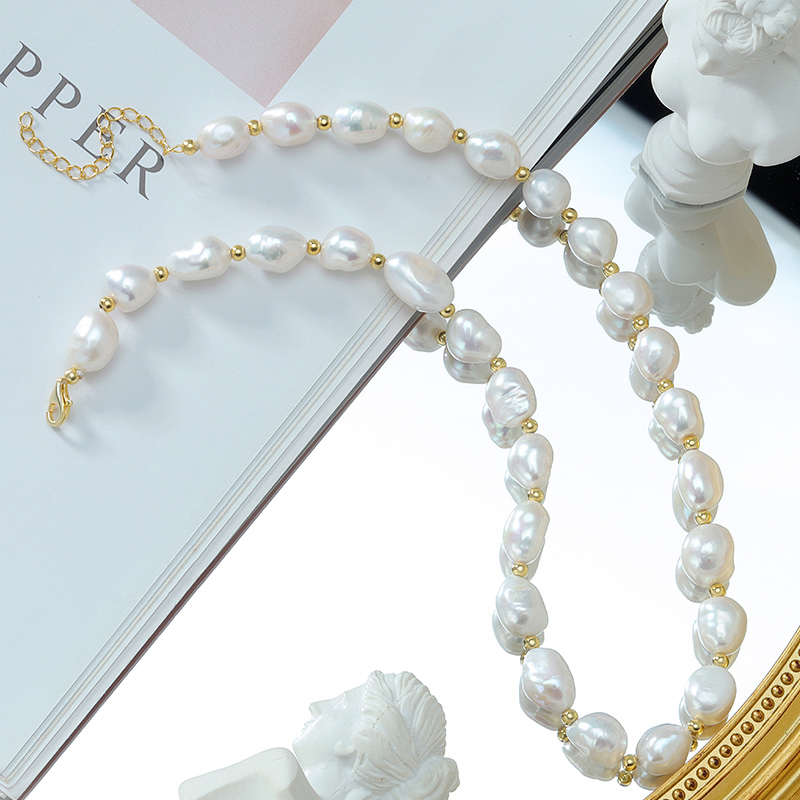 9 10mm Baroque Pearl Choker Necklace 4