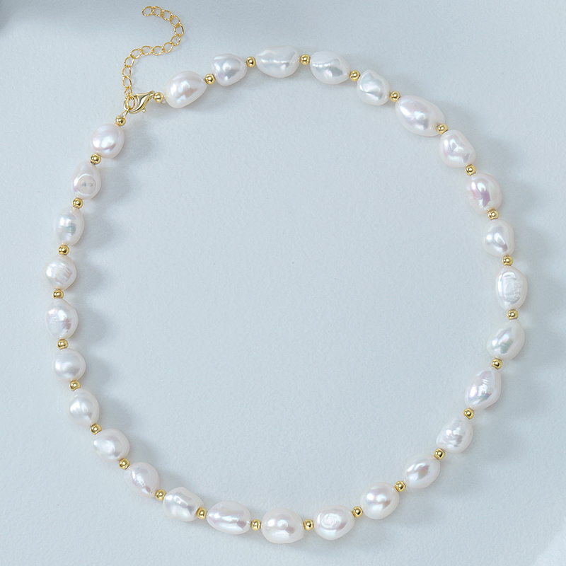 9 10mm Baroque Pearl Choker Necklace 2