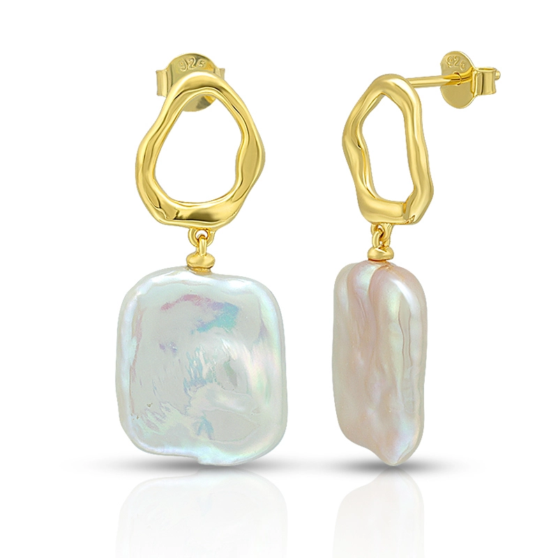 Geometric Square Pearl Earrings 1