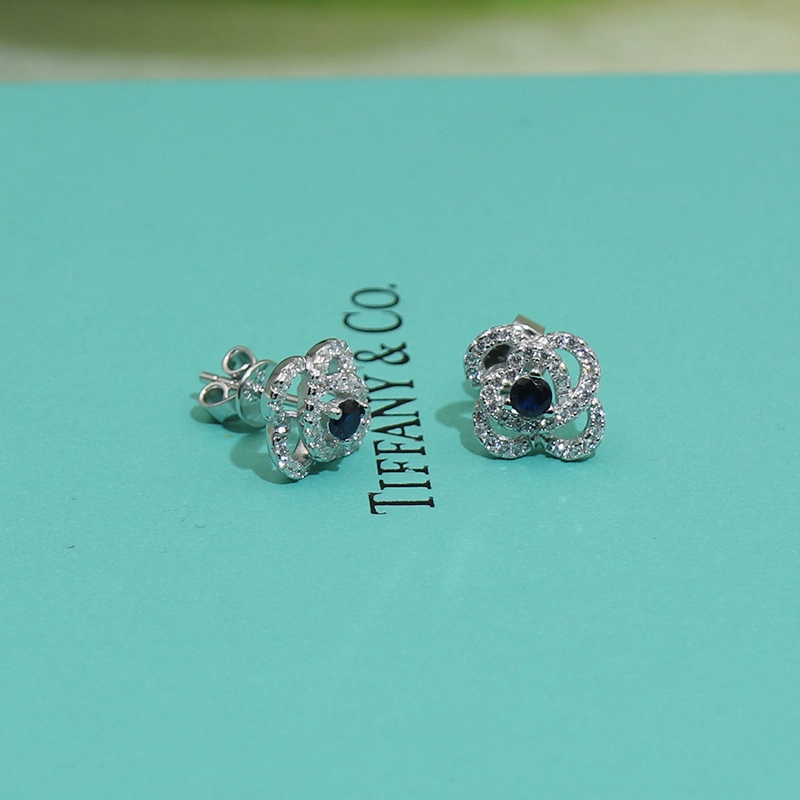 Joacii Latest Stylish Beautiful Flower Design 925 Stu Earring for Women 1