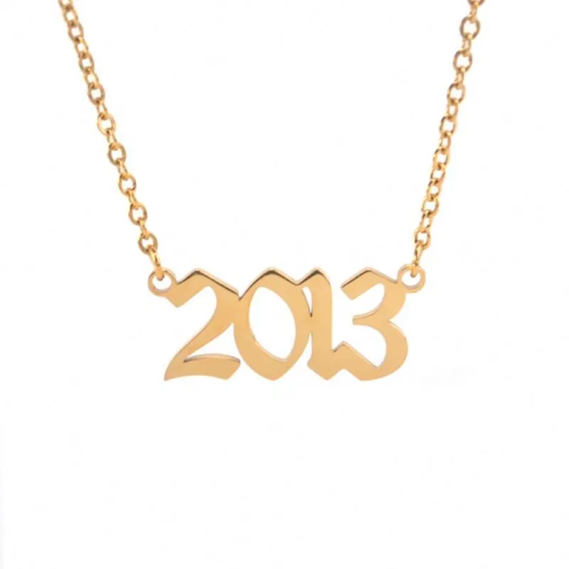 Factory custom 18K Gold Plated Personalized Old English Number Date Birth Year Necklace with gioielli in acciaio inossidabile 1