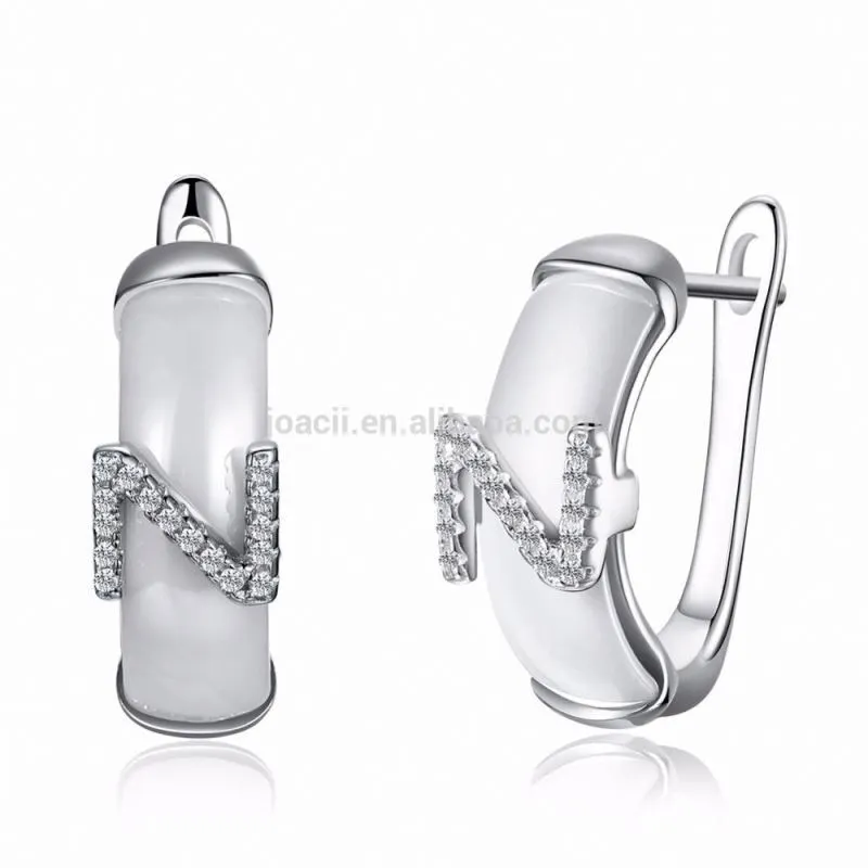 Wholesale Stylish Letters Ceramic Design Clip On Earrings With Vrouw Sieraden 1