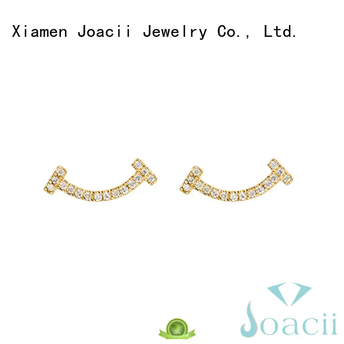 Joacii small earrings promotion for girlfriend 1