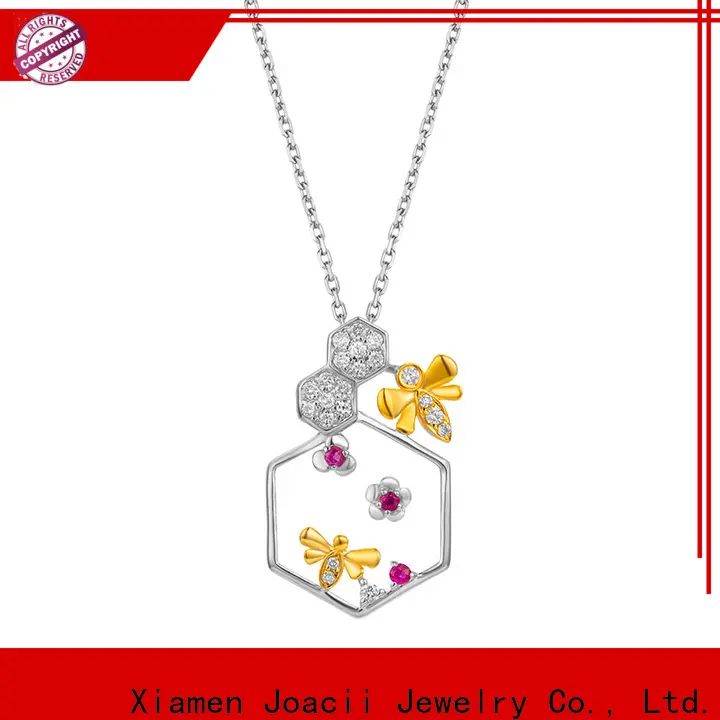 beautiful gold jewellery necklace design for women 1