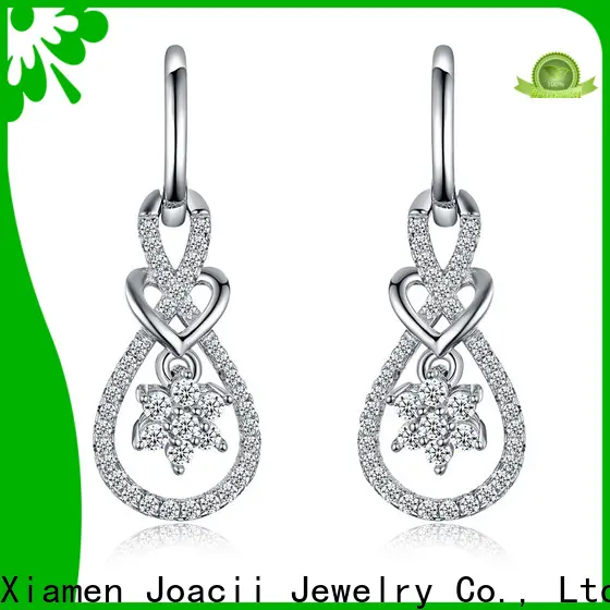 Joacii white gold hoop earrings for girlfriend1 1