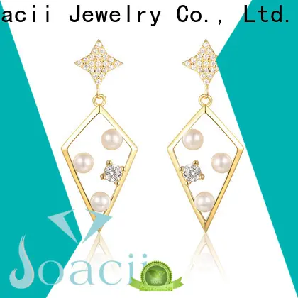Joacii shaped silver pearl earrings for girlfriend 1